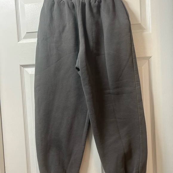 Comfrt Kids Signature Sweatpants in Steel Gray XL - Picture 7 of 8